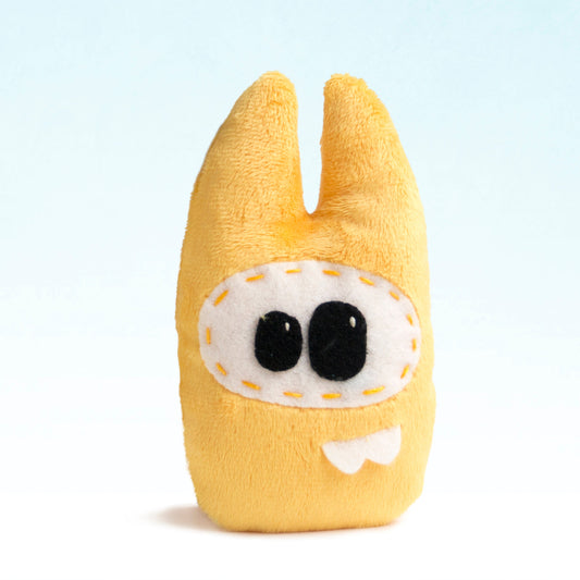 Modèle de peluche monstre jaune inclus dans le kit couture créatif Petit Loulou