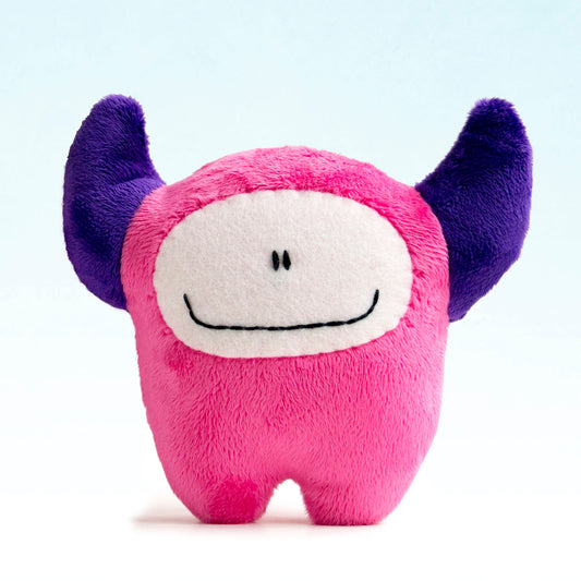 Peluche faite main réalisée avec le kit créatif couture Petit Loulou DIY